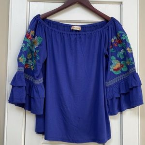 Altar’d State Women’s boho top